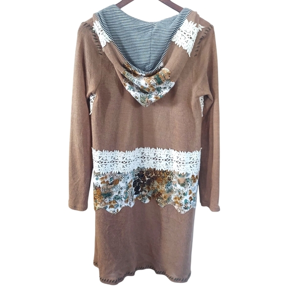 Gimmicks by BKE Floral Paisley Open Front Sweater Cardigan - Picture 4 of 8